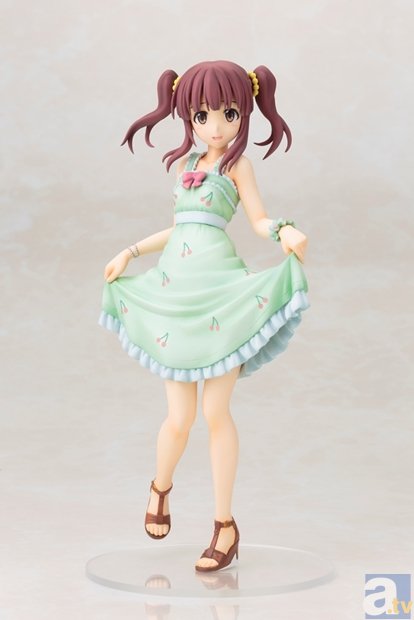 大人気TVアニメ『アイドルマスター シンデレラガールズ』より、クローバー集めが趣味の気弱なアイドル、緒方智絵里がフィギュア化！-1