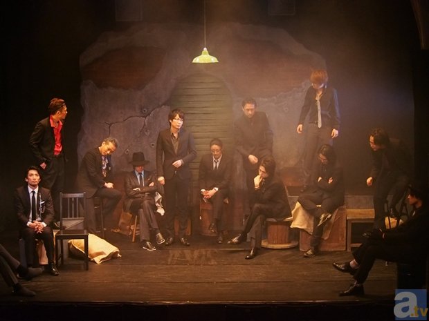 狡噛と槙島が描き下ろしキーヴィジュアルに登場! 「人狼TLPT」×「サイコパス」コラボ劇、公演詳細も明らかに-2