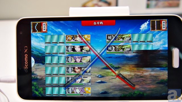『刀剣乱舞』がスマホで動いてた！　では、あなたのスマホで動くの？　ブースの端末を調べて見た！-8