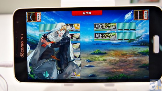 『刀剣乱舞』がスマホで動いてた！　では、あなたのスマホで動くの？　ブースの端末を調べて見た！-9