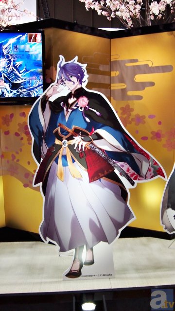 『刀剣乱舞』がスマホで動いてた！　では、あなたのスマホで動くの？　ブースの端末を調べて見た！-18