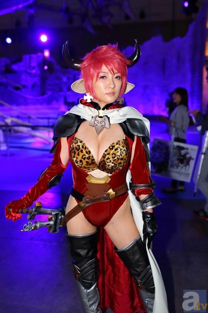 「TGS2015美人コンパニオンレポートその1」ゲームも良いけどコンパニオンさんも気になる。そんな同志たちよ集え！【写真42枚】-4