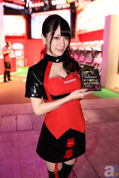 「TGS2015美人コンパニオンレポートその2」ゲームを遊ぶだけがゲームショウじゃない!?　美人コンパニオンを徹底フォトレポ【写真44枚】-1