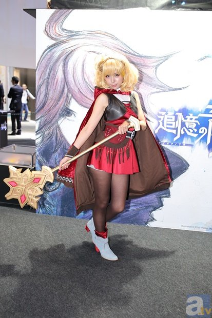 「TGS2015美人コンパニオンレポートその2」ゲームを遊ぶだけがゲームショウじゃない!?　美人コンパニオンを徹底フォトレポ【写真44枚】-8