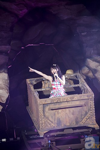 高垣彩陽さんもサプライズ出演！　水樹奈々さんのライブ「LIVE ADVENTURE」千秋楽・埼玉公演の公式レポート＆セトリ到着-5