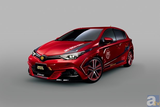 カスタマイズカー「シャア専用オーリスII」とザクが共演!? サンライズ&今西隆志監督によるPVが公開に-2