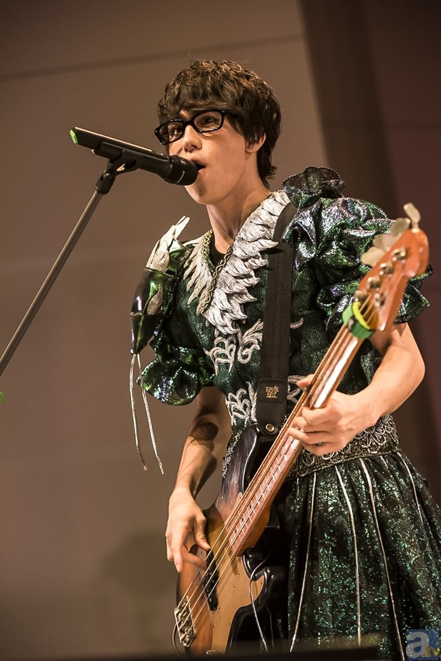 『K』『アイマス』『銀魂』などの楽曲をロックに披露! 『カスタマイZ 結成2周年記念ワンマンライブ~なんでもしたいお年頃~』レポート!-4