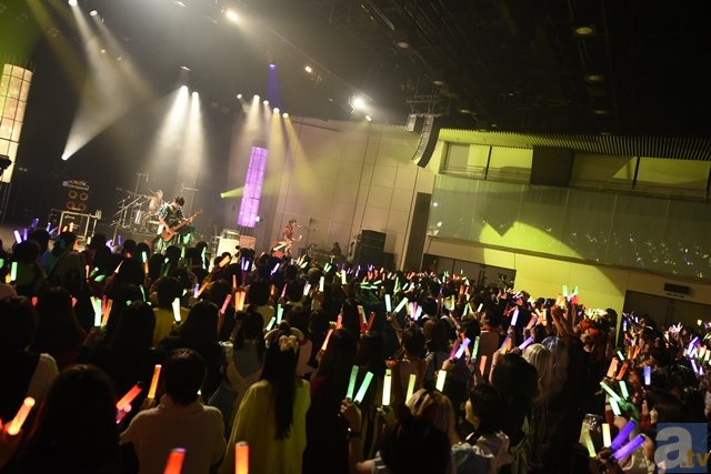 『K』『アイマス』『銀魂』などの楽曲をロックに披露! 『カスタマイZ 結成2周年記念ワンマンライブ~なんでもしたいお年頃~』レポート!-13