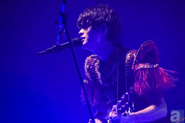 『K』『アイマス』『銀魂』などの楽曲をロックに披露! 『カスタマイZ 結成2周年記念ワンマンライブ~なんでもしたいお年頃~』レポート!-10