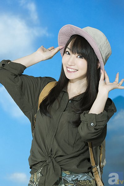 水樹奈々さん、Blu-ray/DVD「NANA MIZUKI LIVE ADVENTURE」のアーティスト・ジャケット写真を公開！-1