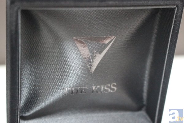 小野大輔さんデザイン監修「THE KISSコラボネックレス」を買ってみた！　購入レポート-4