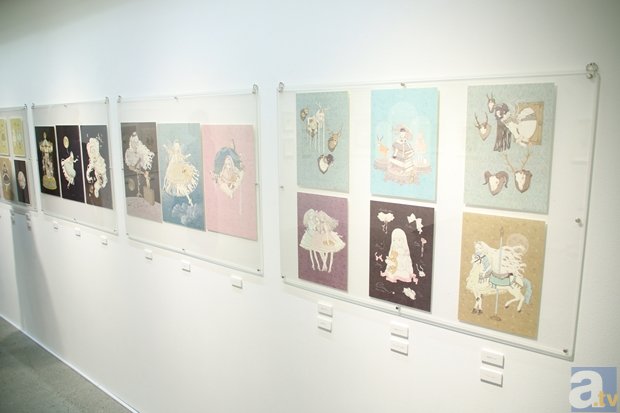 ロリータ系イラストレーターの個展におじゃまします！　虹のコンキスタドール・大塚望由さん×イラストレーター・今井キラさん対談レポート-7
