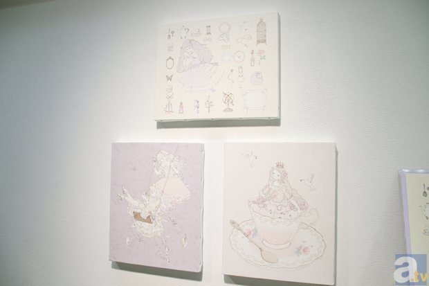 ロリータ系イラストレーターの個展におじゃまします！　虹のコンキスタドール・大塚望由さん×イラストレーター・今井キラさん対談レポート-14