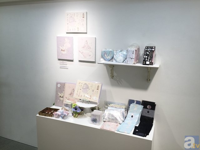 ロリータ系イラストレーターの個展におじゃまします！　虹のコンキスタドール・大塚望由さん×イラストレーター・今井キラさん対談レポート-12