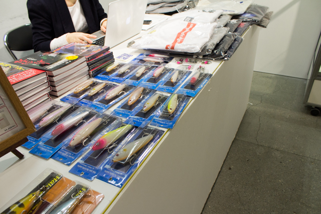 未知なる魚との奮闘記!?　pixiv Zingaroにて開催中の「世界の怪魚写真展～武石 憲貴・小塚 拓矢・沖山 朝俊」フォトレポート-19