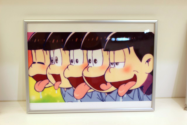だからなんの肉なのか教えて～！　『おそ松さん』×アニメイトカフェで6つ子たちも食べたハタ坊の「謎の肉」を実食！の画像-6