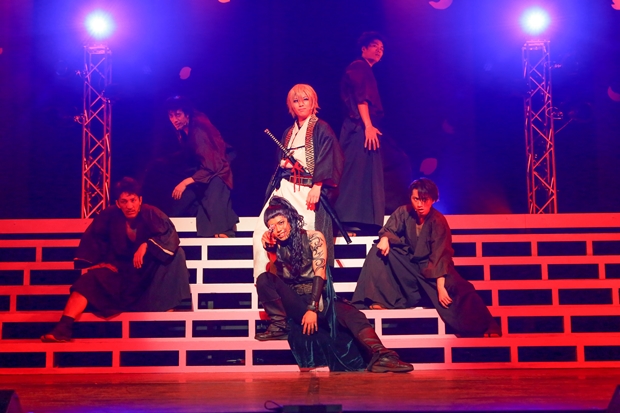 ミュージカル『薄桜鬼』人気楽曲で盛り上がるライブ第二弾（京都公演）より、公式写真到着！　松田岳さんらキャスト5名のコメントも