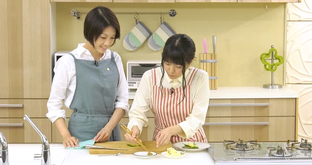 竹達彩奈さん、宅バルを活用した簡単アレンジレシピに挑戦!?　おやつカンパニーWEB限定動画が公開中！
