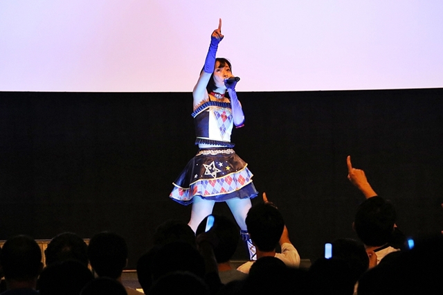 AIKATSU☆STARS！が新曲や「アイドル活動！」を披露！　『劇場版アイカツスターズ！』ミニライブ上映会レポートの画像-6