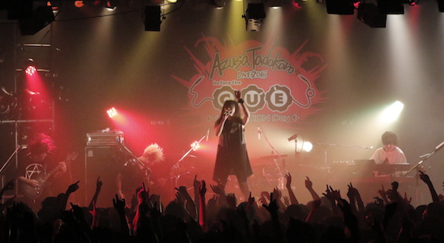 「田所あずさ」がそこにいた。「Azusa Tadokoro LIVE 2016 〜before the CUE／DISTORTION」ライブレポート！