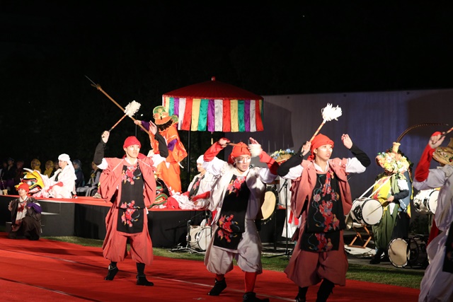 AGF2016の裏側でコスプレ文化×日本の伝統装束がコラボレーション！　池袋の町を舞台に舞い躍る！-9