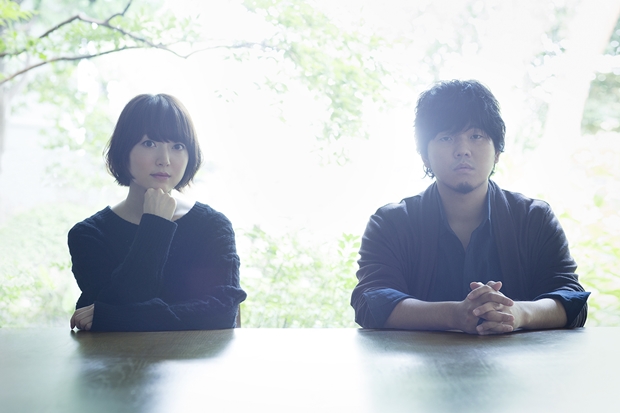 花澤香菜さん11thシングル発売に先駆け、秦基博さん(作曲)とのSP対談が実現! 11月19日発売「BARFOUT!」に登場-1