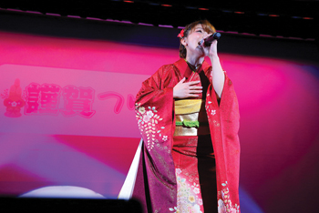 声優・歌手の新田恵海さんが新譜を発表！ミルキィなシークレットゲストも登場した新春イベント昼の部レポート