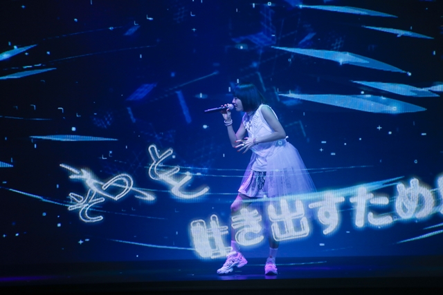 『劇場版 ソードアート・オンライン』ARアイドル・ユナが現実世界に登場!?　LiSAさんも出演したスペシャルARライブの模様を大公開の画像-6