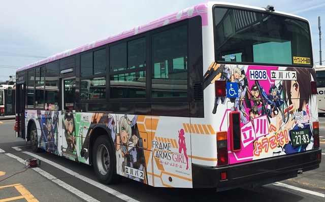 『フレームアームズ・ガール』ロケ地・立川で、コラボラッピングバス運行！　車内には、キャラがアニメに登場したスポットを紹介するポスターもの画像-2