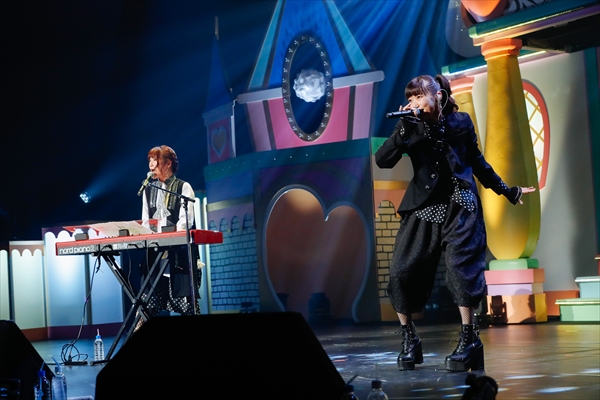 POLKA DOTSがサプライズ登場＆芹澤優さんのライブ初披露曲も！「i☆Ris 3rd Live Tour ～Fan＋6＝∞～」昼公演レポの画像-1