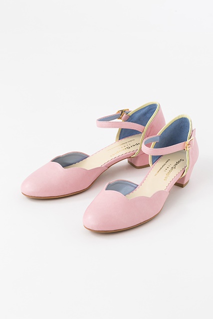 『アイ★チュウ』初のコラボアイテム「F∞F」「POP’N STAR」「Lancelot」をイメージした腕時計&バッグ&靴が発売!-9