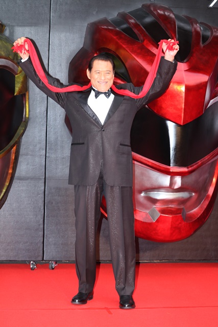 声優・鈴木達央さんがハリウッド俳優とレッドカーペットを颯爽と歩く！ 日本凱旋『パワーレンジャー』ジャパンプレミアが国技館で開催！の画像-10