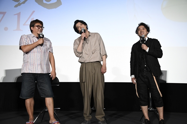 実写映画『銀魂』中高生限定試写会に、小栗旬さん・ムロツヨシさんがサプライズゲストで登場！　神対応に場内は大興奮