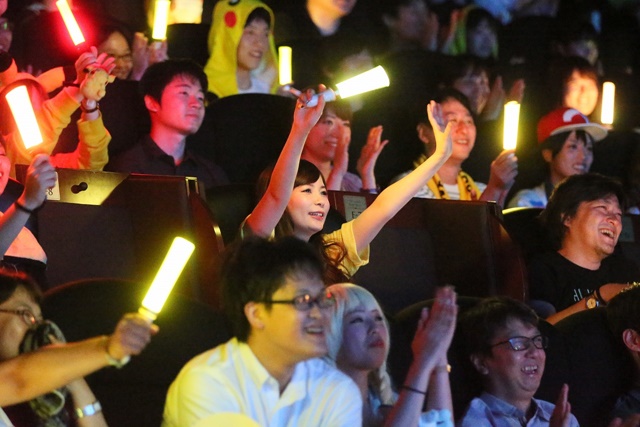 中川翔子さんが劇場の中央でポケモン愛を叫ぶ！　目からハイドロポンプが止まらない『劇場版ポケットモンスター　キミにきめた！』の発声可能上映会をレポート-3