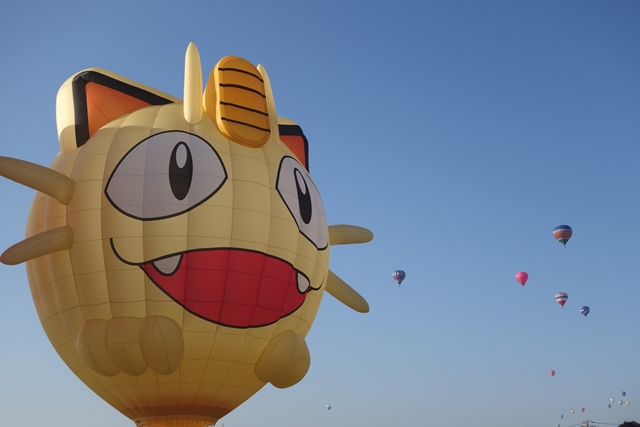 『ポケットモンスター』ニャース気球、ついに佐賀の大空に出現！　ニャースが佐賀を訪問したSP動画も大公開の画像-1
