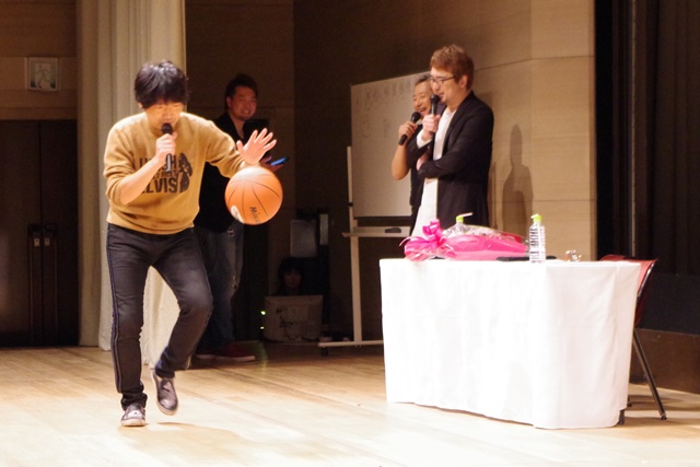ゲストとして出演した小野坂昌也さんがイベントのあり方について物申す！　安元洋貴さん＆小西克幸さんによるイベント「やすこにっ」第24回レポートの画像-12