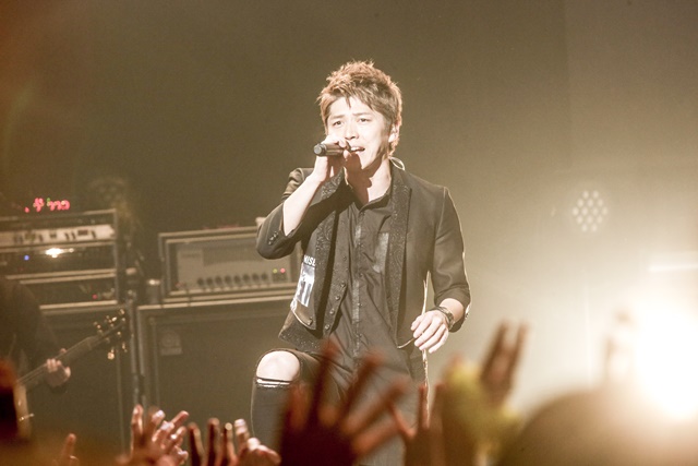 「念願の1stライブ」で互いのカバーも披露！　FLOW×GRANRODEO 1st LIVE TOUR “Howling”東京公演レポート-3