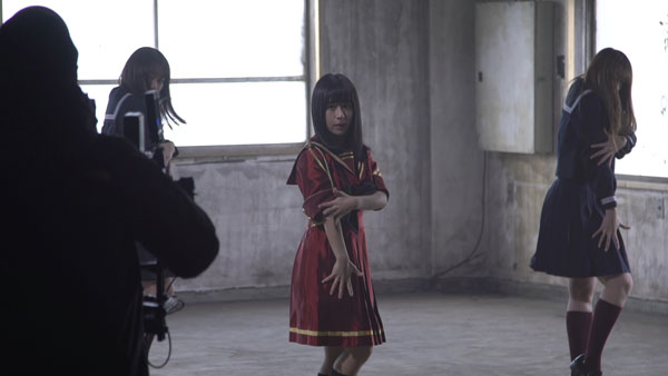 『魔法少女サイト』大野柚布子さんが歌うキャラクターソング「赤イ涙の先」のMVショートバージョンが解禁！　意気込みコメントが到着