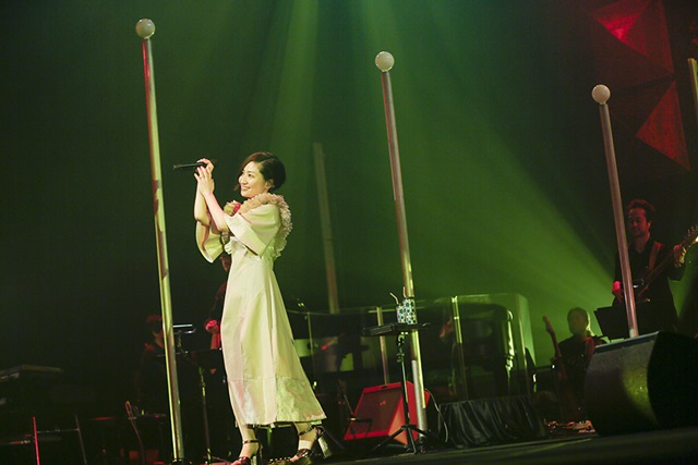 坂本真綾さんのライブツアー2018“ALL CLEAR”、自身が“今唄いたい曲”を大熱唱！　最終公演の公式レポート到着の画像-4