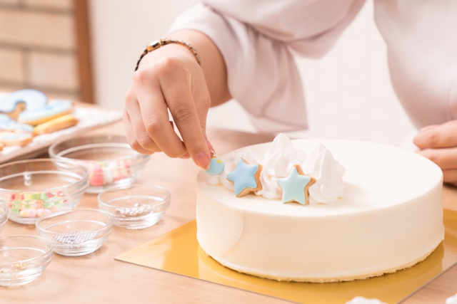 『オルタンシア・サーガ -蒼の騎士団-』の3周年を記念して、大坪由佳さんが愛情たっぷりのオリジナルデコレーションケーキでお祝い！の画像-8