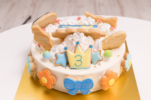 『オルタンシア・サーガ -蒼の騎士団-』の3周年を記念して、大坪由佳さんが愛情たっぷりのオリジナルデコレーションケーキでお祝い！-22
