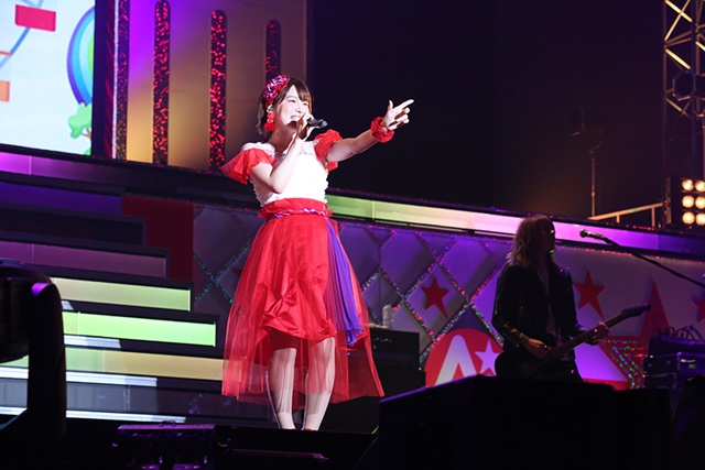 内田真礼さん、ワルキューレ、オーイシマサヨシさんらが熱唱！アニュータライブ2018「あにゅパ！！」ライブレポートの画像-12
