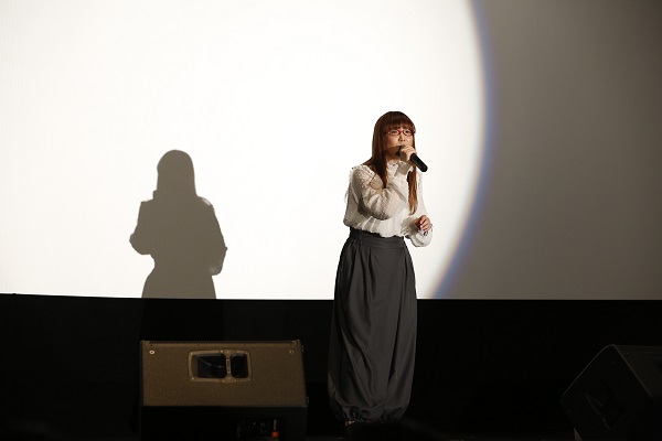 奥華子さん『時をかける少女』主題歌を担当したエピソードを披露！　『未来のミライ』公開記念「細田守フィルムフェスティバル」ミニライブ付き上映会レポートが到着-2