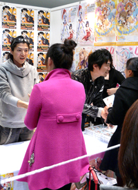 【コミケ75】ドラマCD手渡し会に声優陣登場し盛況-1