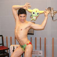 『ケロロ軍曹』とコラボ！小島よしおさん会見-1