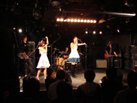 合言葉は「何があってもライブだから！？」山川琴美さん、岩村琴美さんのユニット「でちことっ」ファーストアルバム発売記念ライブレポート