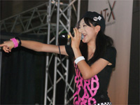 【TGS2008】「アニメ版『ヒャッコ』祭りinTGS2008」がゲームの祭典で開催。主題歌を歌う小川真奈さん登場で、アニメの魅力やアフレコ現場を、小川さんが語る！-2