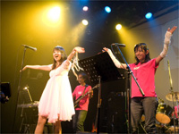 高橋美佳子さんのデビュー10周年を飾るライブ『高橋美佳子Live Princess』は初の生バンド演奏で集大成的なステージに！12月24日にはライブDVDも発売！！-3