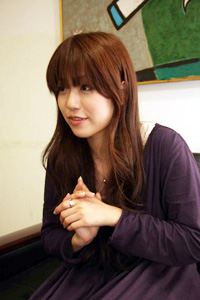 富田麻帆さんのメジャー第一弾シングル「Crimson Star」はPSP版『グローランサー』のテーマ曲。ゲームでは声優にも初挑戦！（後編）-3